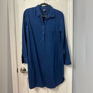 Old Navy chambray dress size M